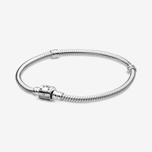 Pandora Moments Barrel Clasp Snake Charm Bracelets Sterling Silver | 6358-VWPJI