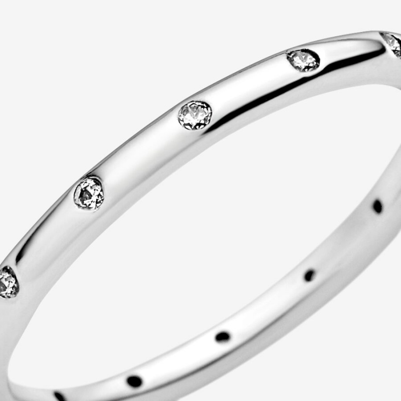 Pandora Simple Sparkling Band Rings Sterling Silver | 9674-PNCUO